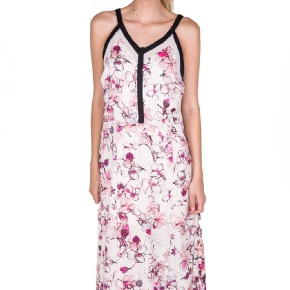 Chelsea 28- Breezy in Florals